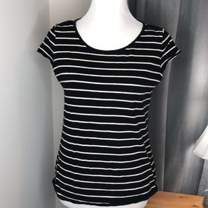 Gently Used Condition Jones New York Horizontal Striped short sleeve tee top